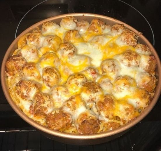 Baked Spaghetti and Meatballs