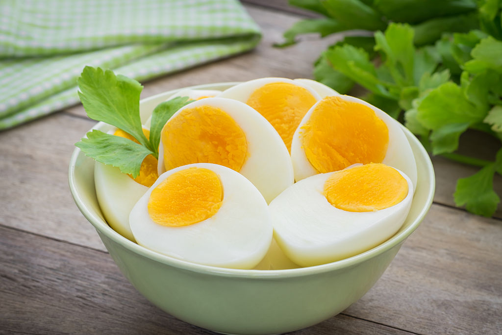 Eating Eggs in the Morning: What Science Really Says About Their Effects on the Body